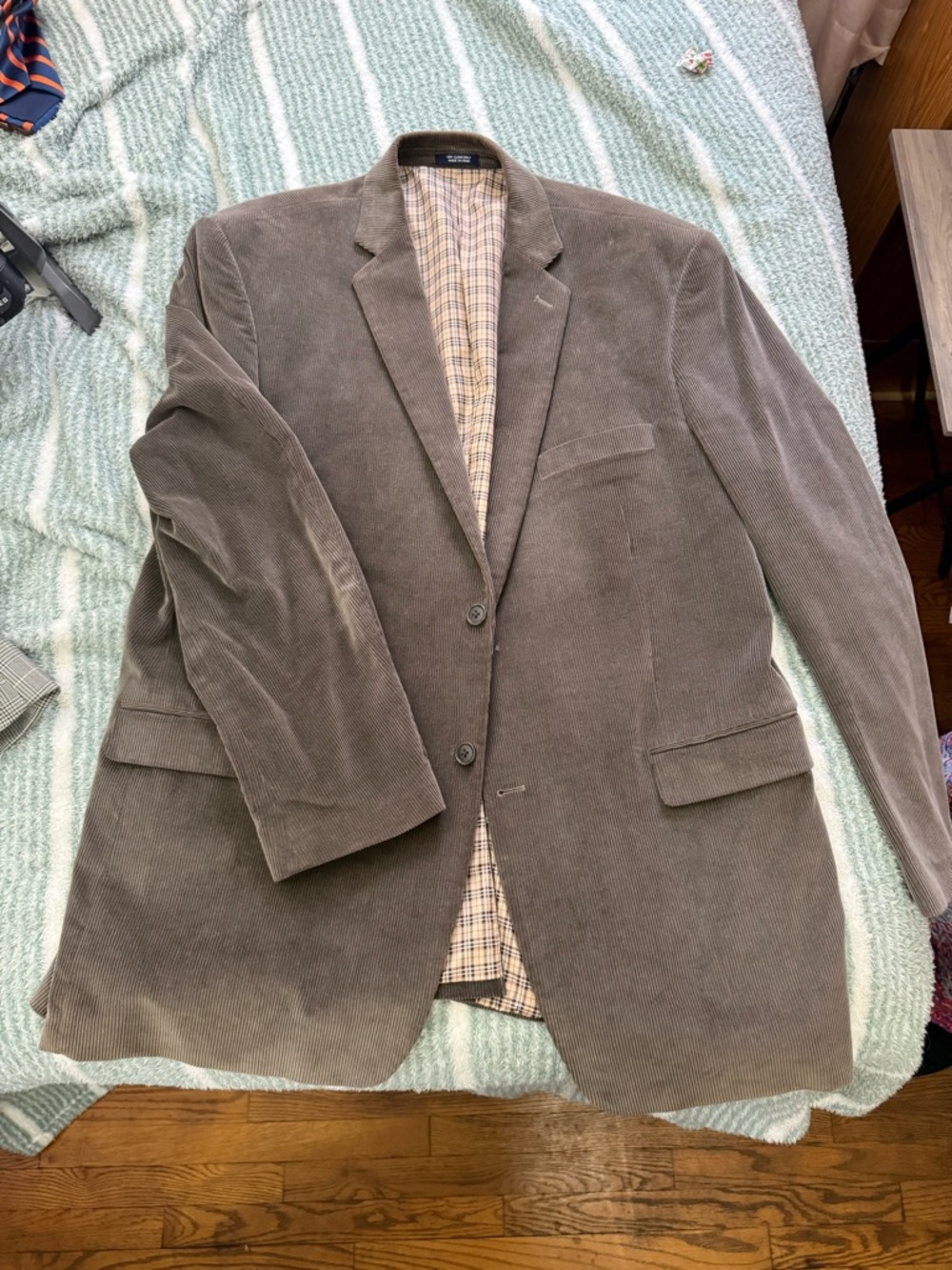 Men's Brown Corduroy Saddlebred Blazer - Classic Two-Button Sport Coat